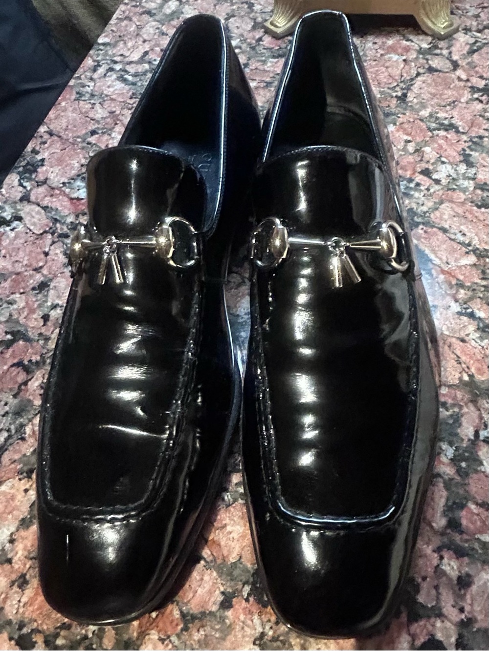 GUCCI Men's Black Patent Leather Dress Loafers with brand Metal Bit. - Picture 2 of 12